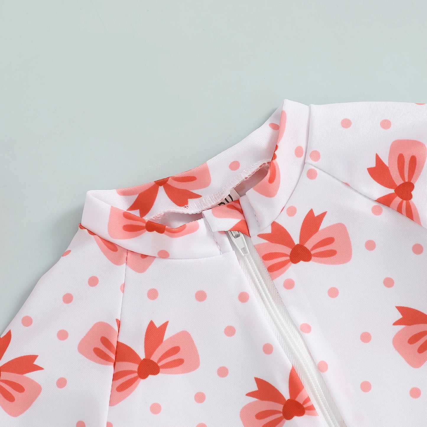 Maiô Infantil Feminino com Manga Curta – Proteção e Estilo para o Verão! 👧🍒🏖️