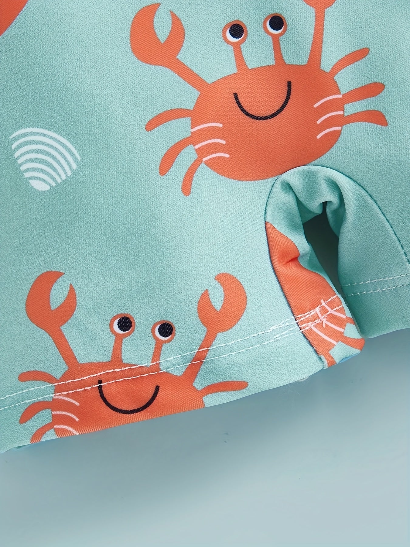 Maiô Boho Chic com Estampa Geométrica para Bebês – Conforto, Estilo e Liberdade para os Pequenos!