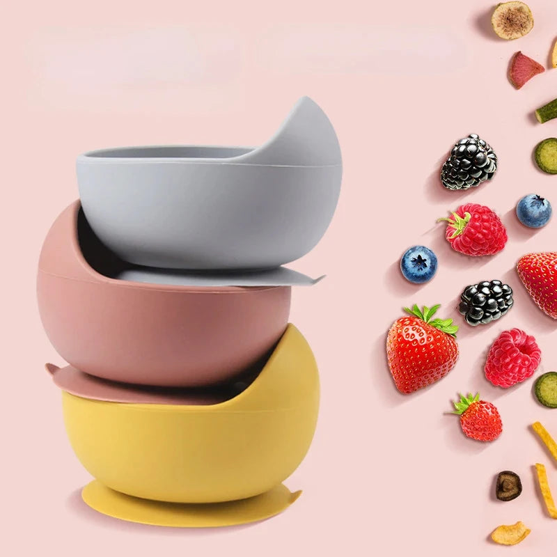 Tigela de Silicone com Sucção para Bebês – Antiderrapante, Segura e Ideal para a Fase de Aprendizado!