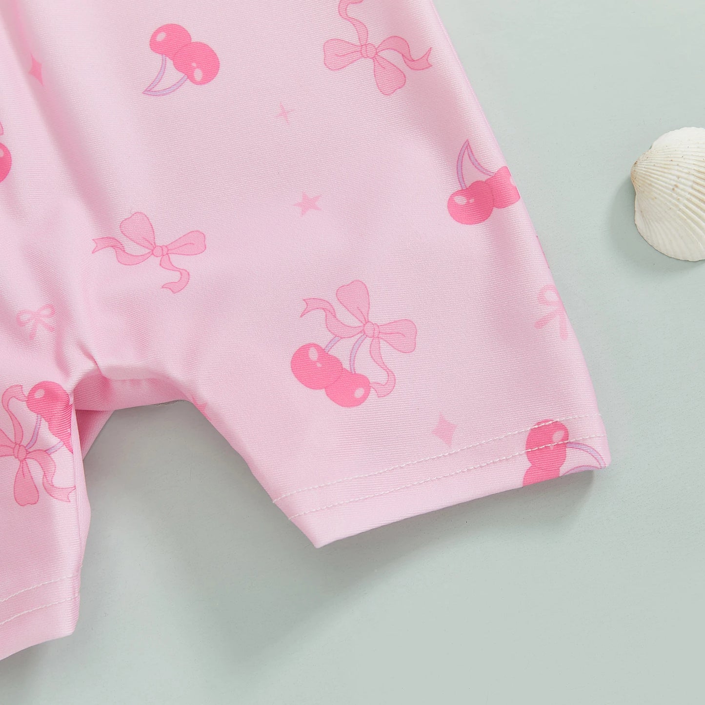 Maiô Infantil Feminino com Manga Curta – Proteção e Estilo para o Verão! 👧🍒🏖️